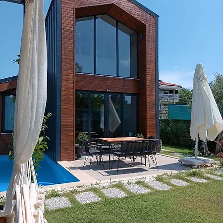 Apartment Ruezgar *
